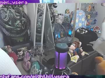 girl
        8bitdeviants cam image #6881878