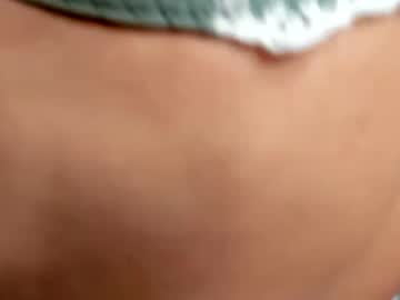 girl
        barrrbi cam image #2838497