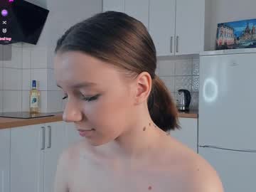 girl Nude Cam Girls Playing Games with sweeet_candyy