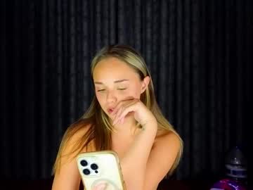 girl
        misss_viki cam image #6554401