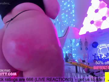 girl
        butterybubblebutt cam image #195066