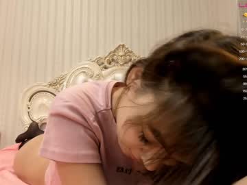 girl
        lanaya_s cam image #253342