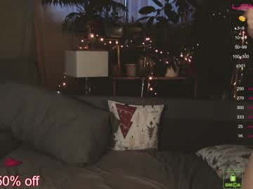 couple
        knock1knock cam image #871320