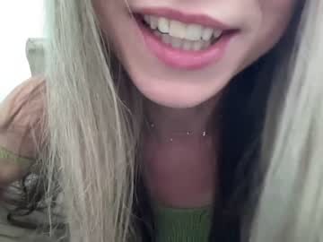 girl
        waneda18 cam image #720069