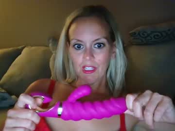 girl
        miramofd cam image #1745409