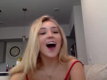 girl
        madiexcuslive cam image #6541637