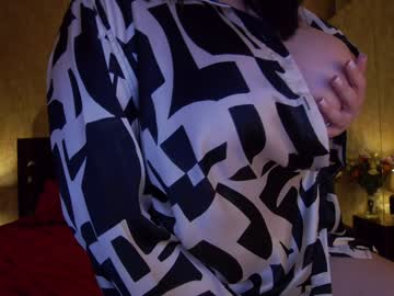 girl
        karrin cam image #6317597