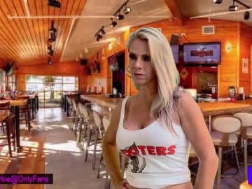 girl
        wildwifebarbie cam image #1599460