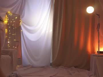 girl
        sunny_maria cam image #6485589