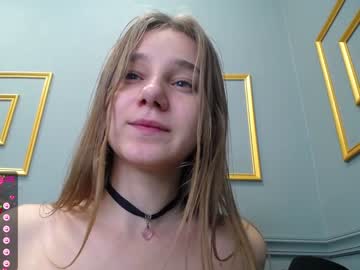 girl
        nancycute__ cam image #198501