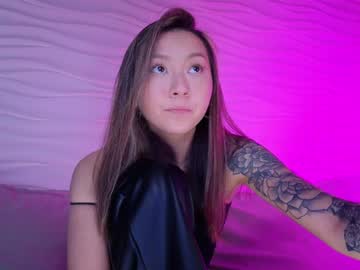 girl
        iam_casey cam image #5461718