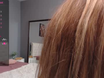 girl
        anyarayne cam image #2667039