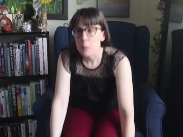 girl
        ellynaomi cam image #3730319