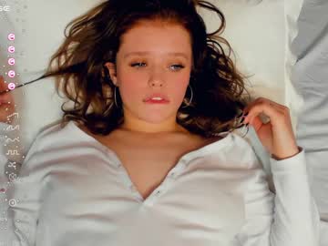 girl
        maisyporterson cam image #3464073