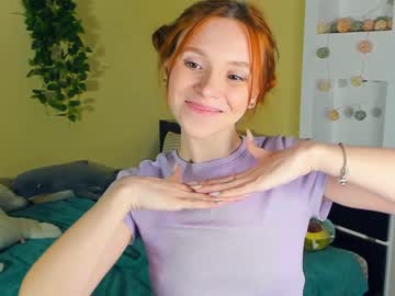 girl
        udeledobson cam image #3513381