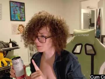 girl
        gomoreup cam image #6889307
