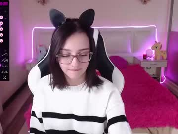 girl
        queen_kitty1818 cam image #346507