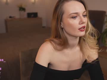 girl
        your_kat cam image #3049108