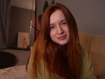 girl
        toxl cam image #4075169