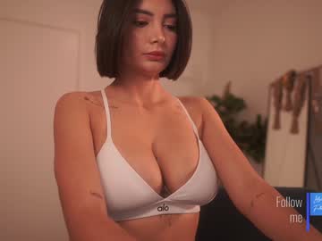 girl
        letiziafulkers1 cam image #5979676