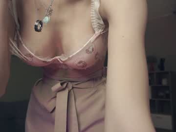 girl
        audreycarvin cam image #3765866