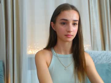 girl
        lana__j cam image #1839920