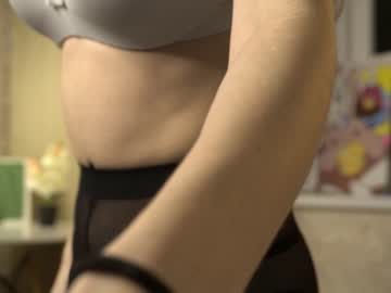 girl
        brendasnight cam image #4011491