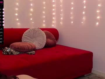 girl
        cherry_deee cam image #602974