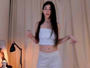 girl
        zarascarlett cam image #3063678