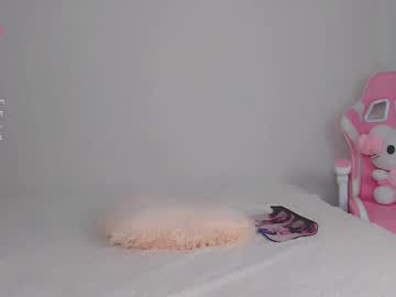 girl
        tiny__alice cam image #6688784