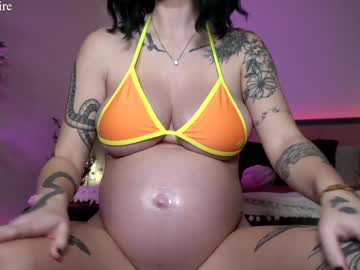 girl
        greydesire69 cam image #6058701