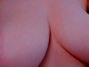 girl
        quennacindy cam image #6262288