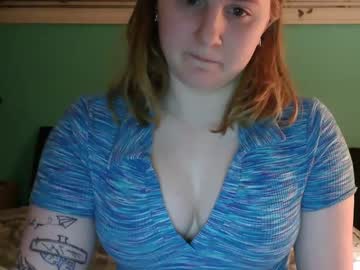 girl
        mistybaby265 cam image #3820353