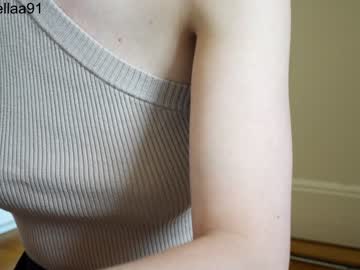 girl
        ellaa91 cam image #1431950