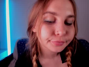 girl
        sweetmila1 cam image #6366193