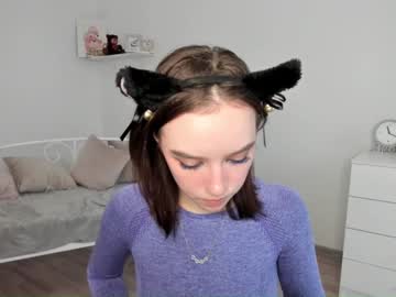 girl
        vi_vi_an cam image #1791777