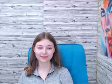 girl
        vivien_leight cam image #1080815