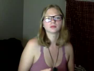 girl Nude Cam Girls Playing Games with delilalove3412