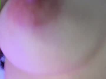 girl
        lucie_beltran cam image #155830