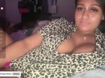 girl
        blackgurlkitty cam image #4517638