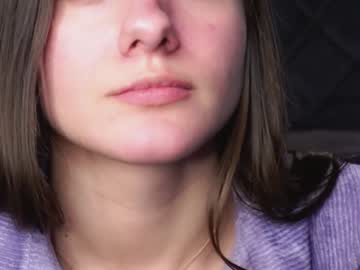 girl
        lorettadunnell cam image #5657827