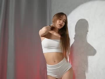 girl
        yeepshyy cam image #5470819