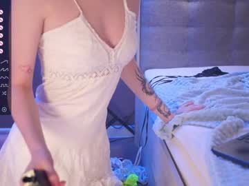 couple
        cybermolly cam image #1283727