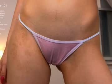 girl
        wanda_robinson cam image #4573498