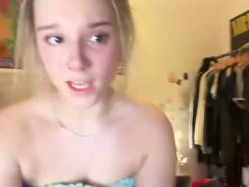 girl
        jessicapearsons cam image #6082471