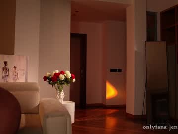 girl
        therealbonnieclydex cam image #4040530
