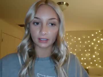 girl Nude Cam Girls Playing Games with aspenaries
