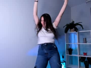 girl
        joseayers cam image #1326533