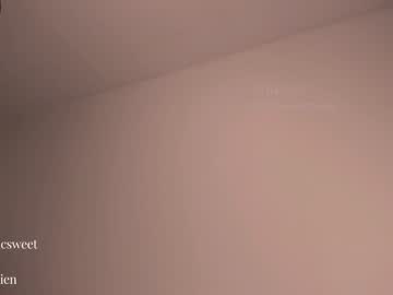 girl
        lady_laalllie cam image #1277553