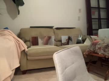 couple
        snowbunnyass cam image #646731